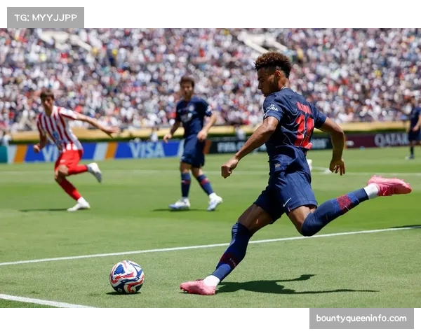 巴黎圣日耳曼统治力下滑:本赛季已输三场,霸主地位面临严峻挑战 巴黎圣日耳曼统治力下滑:本赛季已输三场,霸主地位面临严峻挑战